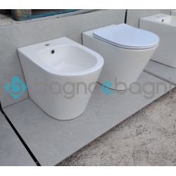 Serie sanitaria Filo Muro...